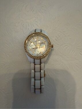 Fossil Women's White Ceramic Watch with Gold-Tone Accents and Crystals